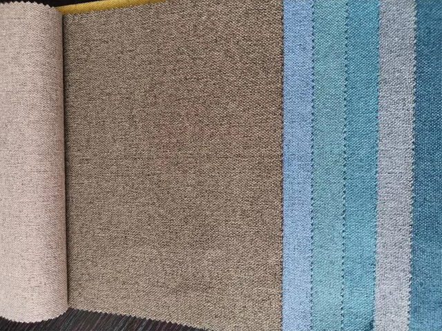 Tissu de rideau occultant aspect lin de 2,8 m à vendre
